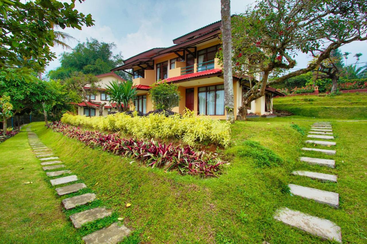 The Jayakarta Cisarua Hotel Puncak Exterior foto